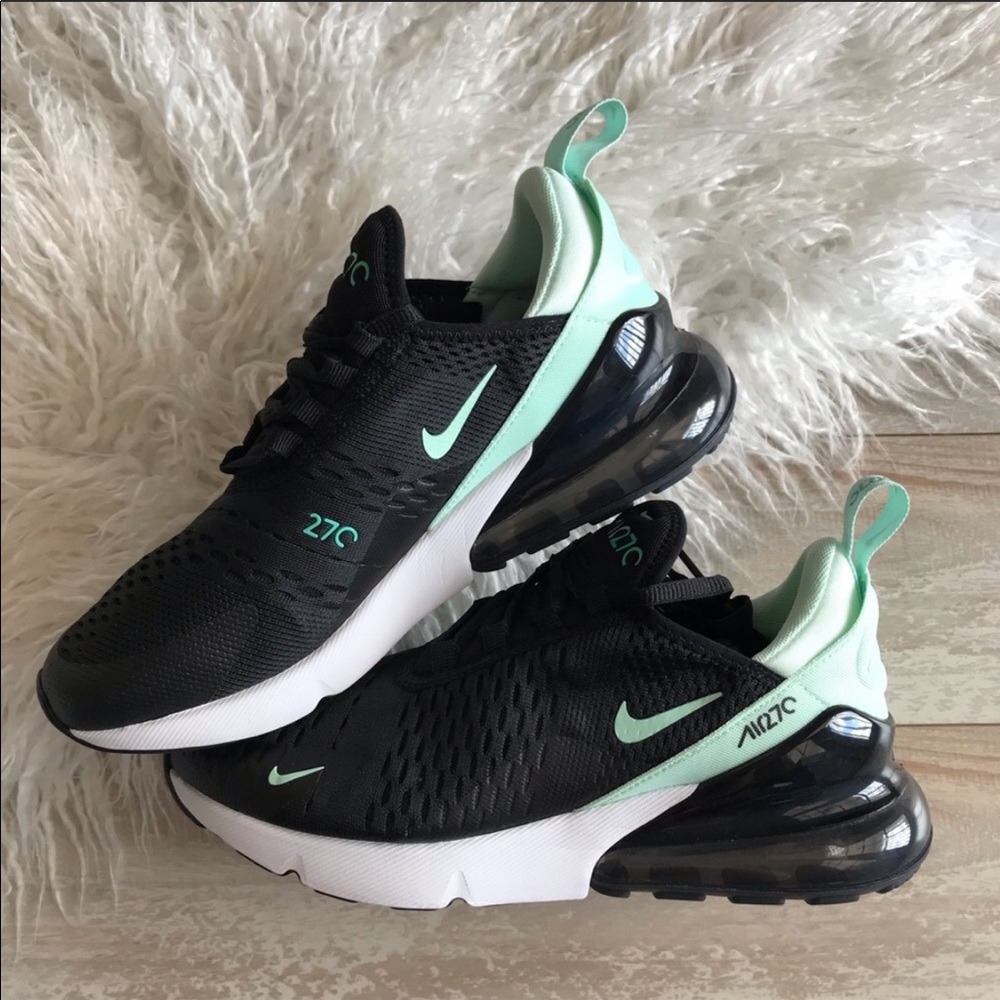 NWT Nike Air Max 270 - Picture 5 of 8